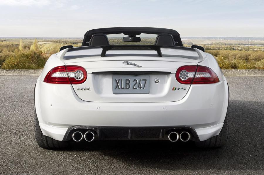  Jaguar XKR-S Convertible 2012 года  (фото 13 из 45)